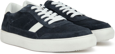 

Kenneth Cole TOE THE MARK Sneakers For Men(Navy, White, 410