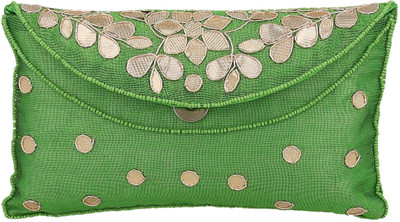 

Be You Party Green Clutch