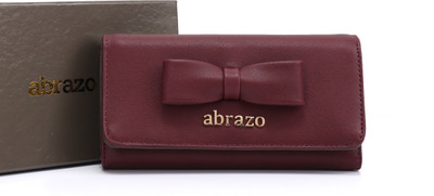 

abrazo Casual Maroon Clutch