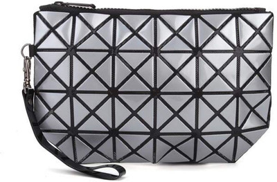 

Happy2Buy New Stylish Hand Pouch Pouch(White)
