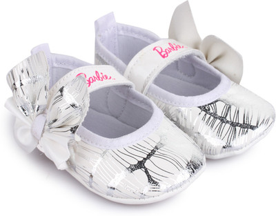 

Barbie BBPGBO0038 Booties(Toe to Heel Length - 12 cm METALIC WHITE)