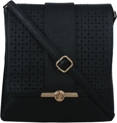 

LI LEANE Sling Bag(Black)