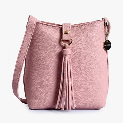 

Lino Perros Sling Bag(Pink)