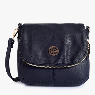

Lino Perros Sling Bag(Black)