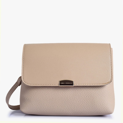 

Lino Perros Sling Bag(Beige)