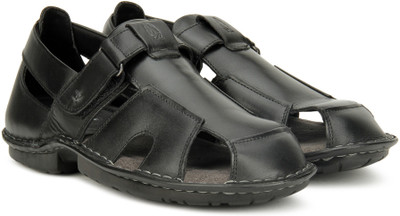 

Hush Puppies Men Black Sandals