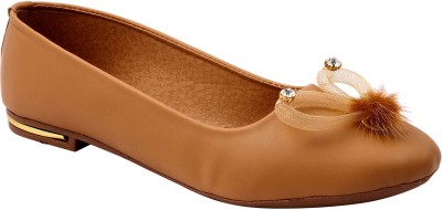 

Tryfeet Women Beige Bellies