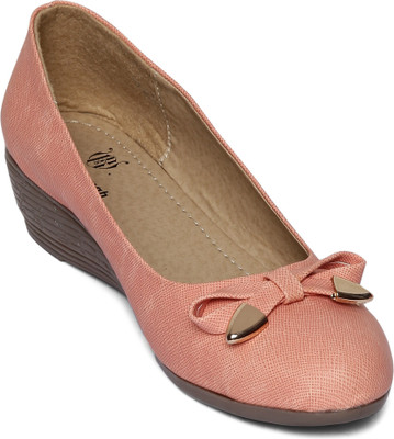 

WoodBrough Bellies For Women(Pink