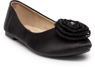 

Flat n Heels Bellies For Women(Black