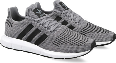 40% da adidas originali uomini red & blu swift run pk, tessuti, design 40% da adidas originali uomini red & blu swift run pk, tessuti, design