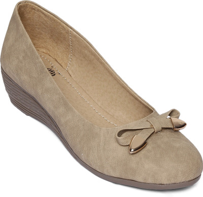 

WoodBrough Bellies For Women(Beige