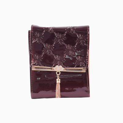 

clothi fashion Women Brown PU Sling Bag