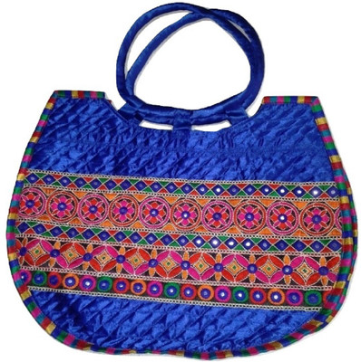 

KutchKalaHouse KKHHBONESIDE Messenger Bag(Multicolor, 2)
