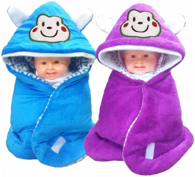 

Kidoyzz Cartoon  Swadding Baby Blanket(Polyester, Purple, Blue, Blue;purple