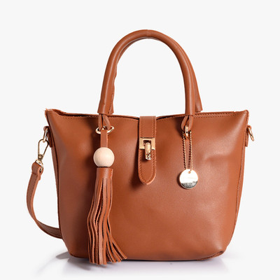 

Lino Perros Shoulder Bag(Brown)