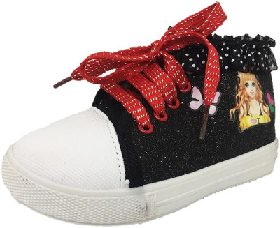 

TeeniTiny Girls Lace Sneakers(Black