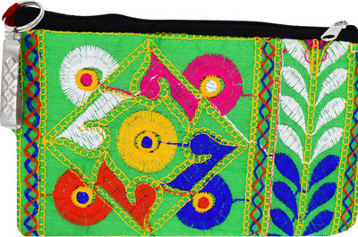 

Bagaholics Ethnic Raw Silk Saree Clutch Mobile Pouch Ladies Purse Gift For Women Waist Clip Mobile Pouch(Green)