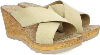 

Inc.5 Women BEIGE Wedges