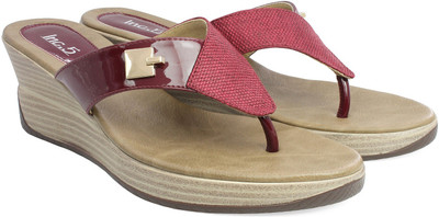 

Inc.5 Women MAROON Wedges