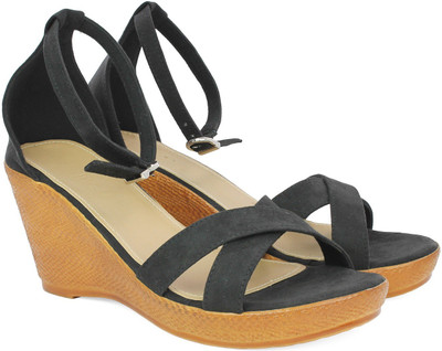 

Inc.5 Women BLACK Wedges