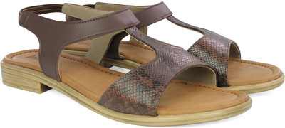 

Inc.5 Women BROWN Flats