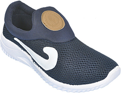 

Leon Walking Shoes For Men(Multicolor, Blue