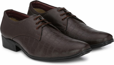 

Andrew Scott Epic Derby For Men(Brown