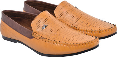 

WalkJump Loafers For Men(Beige