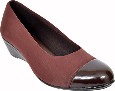 

Altek Casual Wear, Party Wear, Office Wear Slip On For Women(Brown