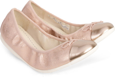 

Clarks Girls Slip on Dancing Shoes(Red, Rose gold