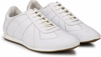 

Indigo Nation Outdoors For Men(White