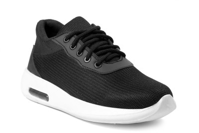 

Bacca Bucci Walking Shoes For Men(Black