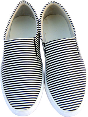 

Trendy Slip On Sneakers For Men(Black, White, White+black