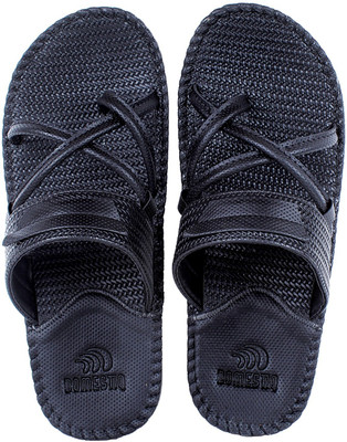

Domestiq Slippers, Black