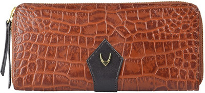 

Hidesign Women Tan Genuine Leather Wallet(13 Card Slots)