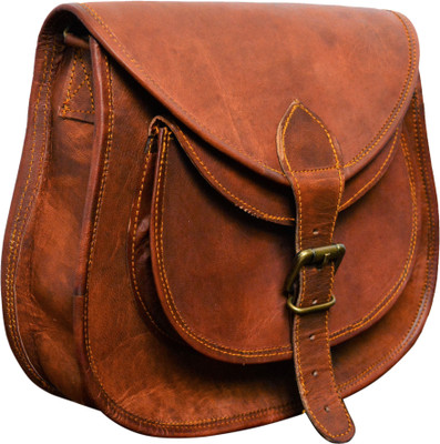 

Concepts Con23 Sling Bag(Brown, 5 L)