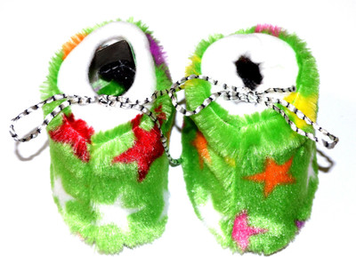 

Pin to Pen Booties(Toe to Heel Length - 7 cm Green)