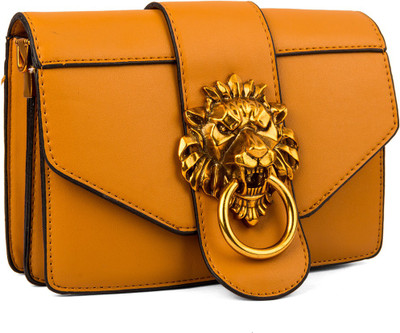 

Voyage Sling Bag(Tan)