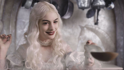 

Akhuratha -movies-alice-in-wonderland-anne-hathaway Wall Poster Paper Print(12 inch X 18 inch, Rolled)