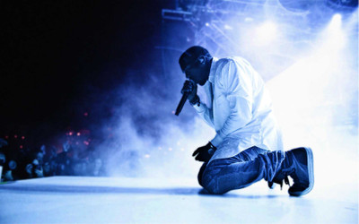 

kanye-pictures-music-rapper-concert- Wall Poster Paper Print(12 inch X 18 inch, Rolled)