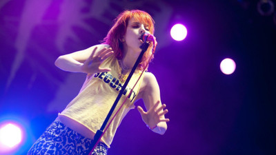 

hayley-williams-paramore-women-music-redheads-pop-emo-singers-alternative-microphones-punk-rock Wall Poster Paper Print(12 inch X 18 inch, Rolled)