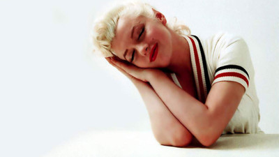 

Aabhaas marilyn-monroe-movie-baker-norma-jeane Wall Poster Paper Print(12 inch X 18 inch, Rolled)
