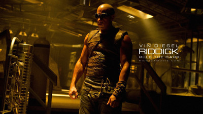 

Akhuratha -movie-riddick- Wall Poster Paper Print(12 inch X 18 inch, Rolled)