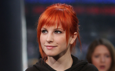 

Akhuratha hayley-williams-paramore-women-music-redheads-celebrity-singers-faces Wall Poster Paper Print(12 inch X 18 inch, Rolled)
