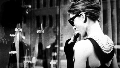 

Wall Poster a/wallpapers-movie-poster-tiffanys-breakfast-xsimg-tiffany Paper Print(12 inch X 18 inch, Rolled)