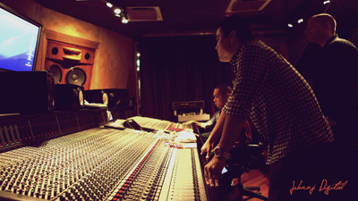 music-reydon-studio Wall Poster Paper Print(12 inch X 18 inch, Rolled)