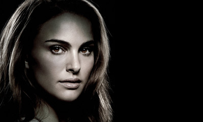 

Akhuratha wthor-movie-natalie-portman-as-jane-foster Wall Poster Paper Print(12 inch X 18 inch, Rolled)