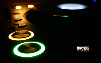 

-online-rdio-wavefm Wall Poster Paper Print(12 inch X 18 inch, Rolled)