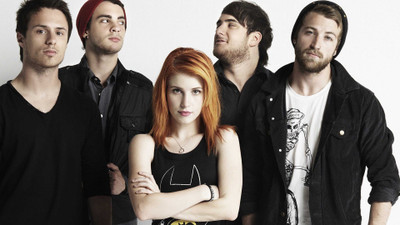

Akhuratha hayley-williams-paramore-music-singers-band Wall Poster Paper Print(12 inch X 18 inch, Rolled)