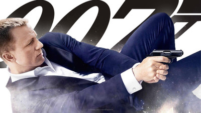 

Akhuratha 0james-bond-skyfall-daniel-craig-movies Wall Poster Paper Print(12 inch X 18 inch, Rolled)